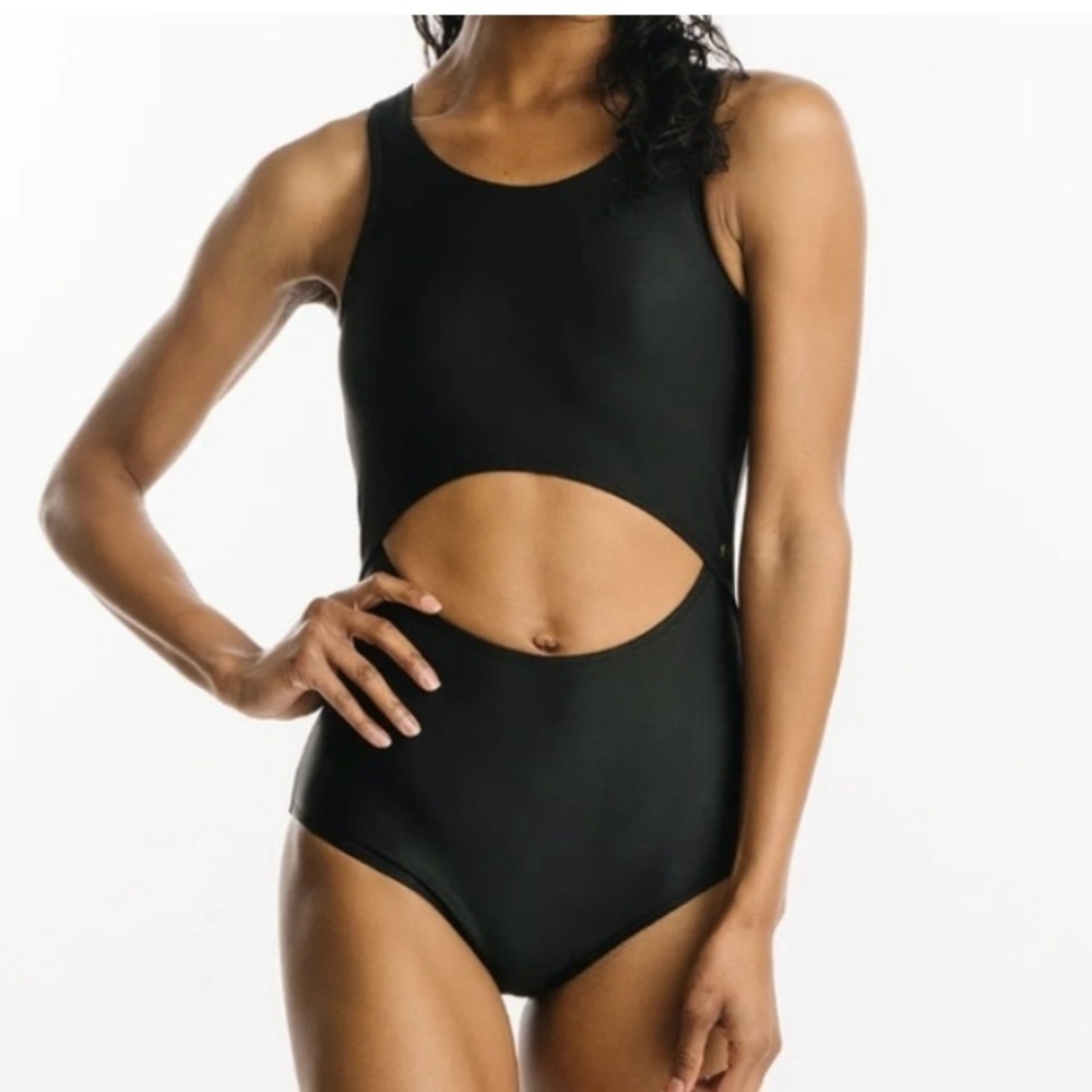Zyia Active Black Open Core‎ One-Piece Swimsuit